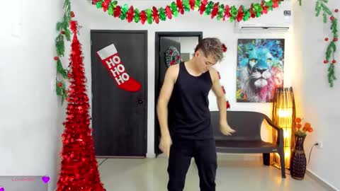 Team Cris Darwin- Fernando- Stiven- David online show from 28, 11, 2025