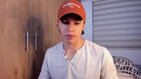 mastrangelo_x online show from 4, 12, 2025