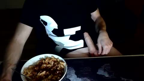 Snapshot of masturbatemindbreaker chatting on 16, 11, 2025 MasturbateMindbreaker online show from 16, 11, 2025