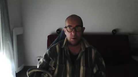 mat11efou online show from 12, 10, 2025