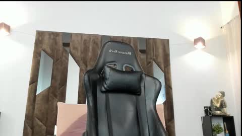 mateo_dilucajs1 online show from 28, 10, 2025