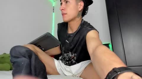 mateo_escobar online show from 17, 12, 2025