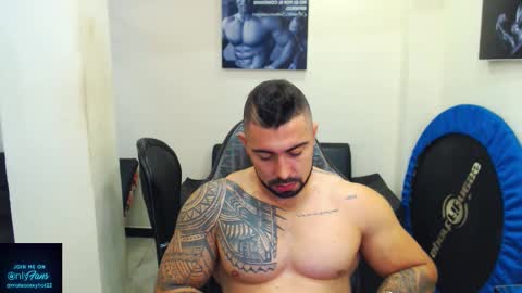 Snapshot of mateosexyhot22 chatting on 15, 2, 2026 Mateo online show from 15, 2, 2026