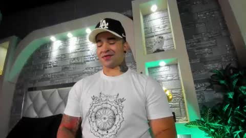 Snapshot of mathew_colt chatting on 27, 9, 2025 mathew_colt online show from 27, 9, 2025
