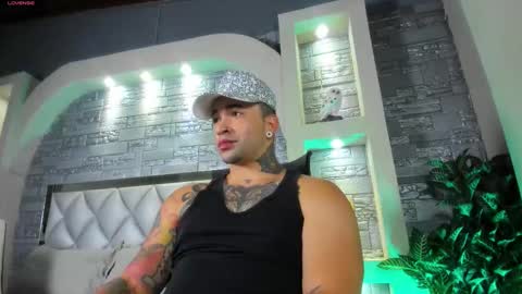 Snapshot of mathew_colt chatting on 1, 10, 2025 mathew_colt online show from 1, 10, 2025