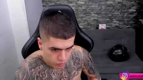 Mathew Independent model online show from 15, 10, 2025