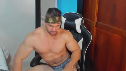 mathews_smith online show from 25, 11, 2025