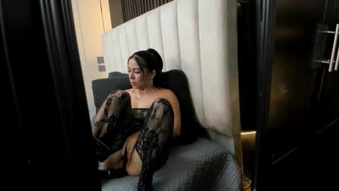 mathilda_liz online show from 18, 4, 2026