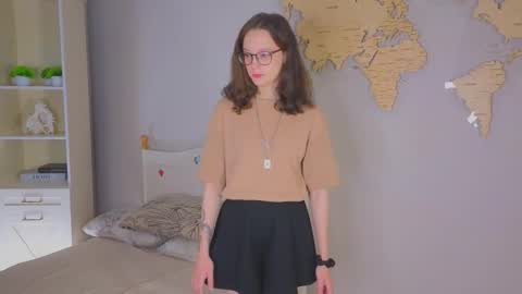 Snapshot of mathildesephton chatting on 21, 10, 2025 mathildesephton online show from 21, 10, 2025