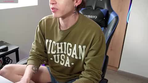 Alejandro Alex online show from 22, 10, 2025