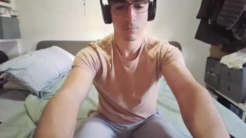 matias_madrid_ online show from 15, 5, 2026