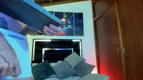 Snapshot of matius_foxtter chatting on 9, 2, 2026 matius foxter online show from 9, 2, 2026