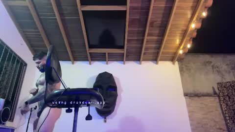 matius foxter online show from 8, 7, 2026