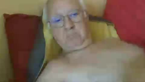 Snapshot of matricule4246 chatting on 28, 6, 2026 joyaam79 online show from 28, 6, 2026