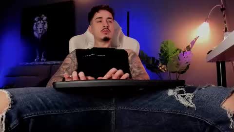 Snapshot of matt_thestud chatting on 17, 2, 2026 Matt online show from 17, 2, 2026