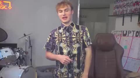 Matt Cash online show from 4, 10, 2025