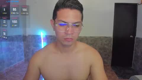 Snapshot of mattcoom chatting on 13, 6, 2026 Matt Coom Independent model online show from 13, 6, 2026