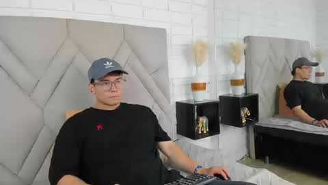 Snapshot of matthewfire1 chatting on 20, 9, 2025 matthew online show from 20, 9, 2025