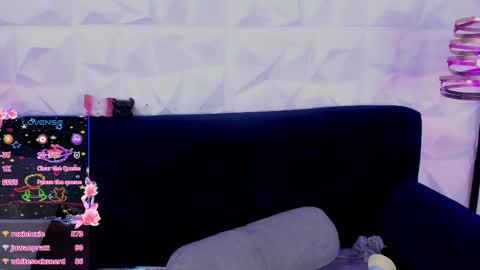 Snapshot of matti_sofia chatting on 17, 2, 2025 TATIANA AND ROUS online show from 17, 2, 2025
