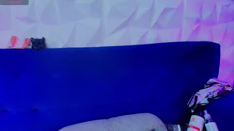 Snapshot of matti_sofia chatting on 20, 2, 2025 TATIANA AND ROUS online show from 20, 2, 2025