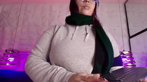 Snapshot of matti_sofia chatting on 19, 1, 2026 TATIANA AND ROUS online show from 19, 1, 2026