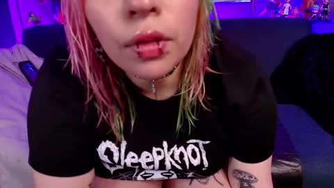 Snapshot of matti_sofia chatting on 20, 2, 2026 TATIANA AND ROUS online show from 20, 2, 2026