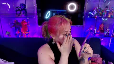 Snapshot of matti_sofia chatting on 24, 2, 2026 TATIANA AND ROUS online show from 24, 2, 2026