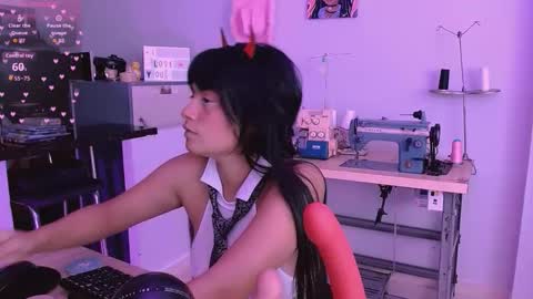 mattilda_18 online show from 30, 9, 2025