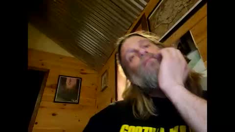 mattman82666 online show from 4, 1, 2025