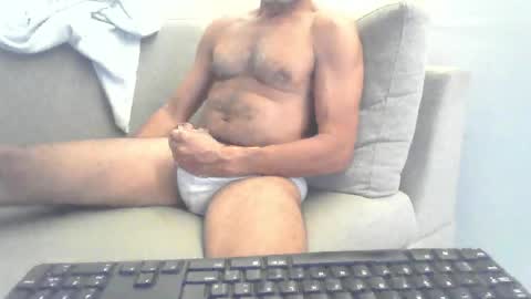 Snapshot of mattrudi chatting on 7, 5, 2026 Matt R. online show from 7, 5, 2026
