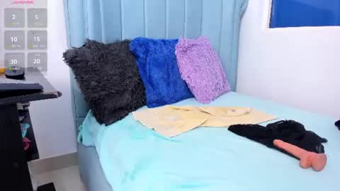 Snapshot of mature_beautiful chatting on 11, 6, 2026 Lucy online show from 11, 6, 2026
