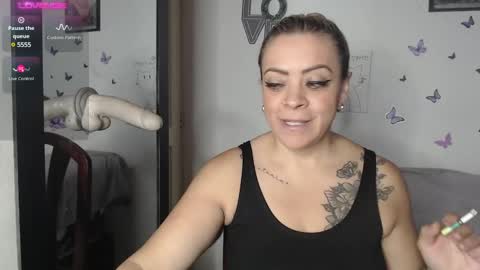 Mature liaa online show from 14, 2, 2025