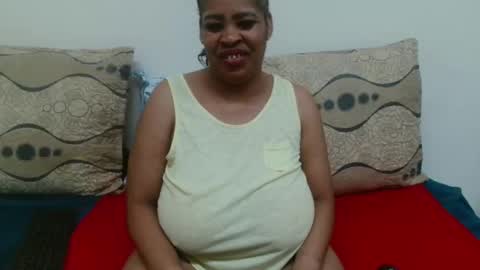 Snapshot of maturedbootyqueen chatting on 3, 4, 2026 QUEEN online show from 3, 4, 2026