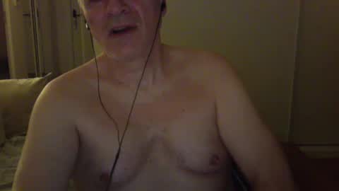 Snapshot of maturehotman chatting on 20, 12, 2024 maturehotman online show from 20, 12, 2024