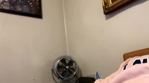 maturejerky online show from 17, 11, 2025