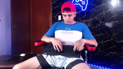 Matias online show from 6, 1, 2025