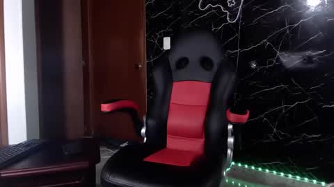 Matias online show from 22, 1, 2025