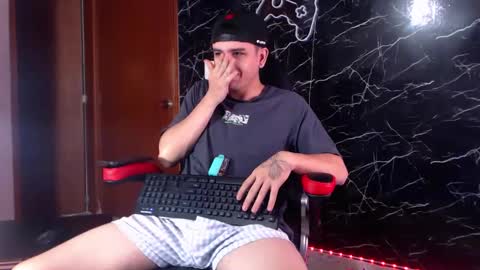 Matias online show from 5, 2, 2025