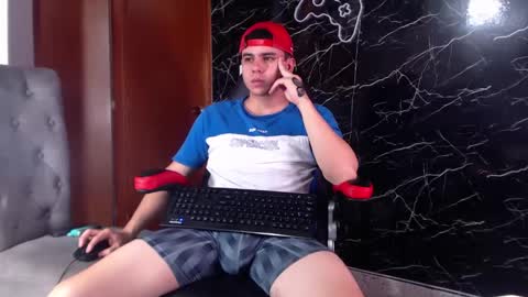 Matias online show from 3, 3, 2025