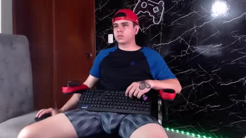 Matias online show from 12, 3, 2025