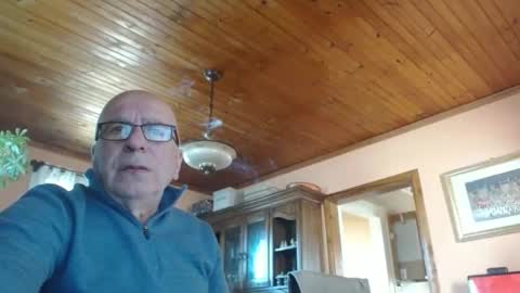 Snapshot of mauriceandre chatting on 8, 4, 2026 Maurice online show from 8, 4, 2026