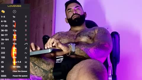 max__prada online show from 9, 1, 2026