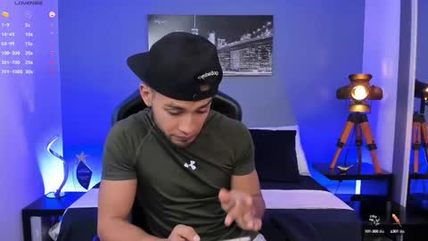 Max Conor online show from 11, 10, 2025