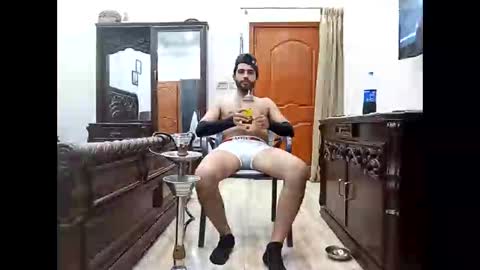 Snapshot of max_crushal chatting on 26, 5, 2026 max_crushal online show from 26, 5, 2026