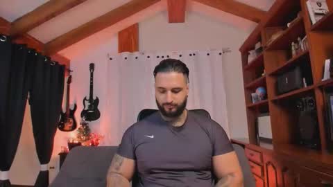 max D. online show from 20, 12, 2025