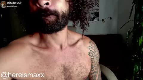 Snapshot of max_greenn chatting on 24, 9, 2025 Max Follow me IGX hereismaxx online show from 24, 9, 2025
