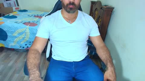 max_love25 online show from 4, 2, 2026