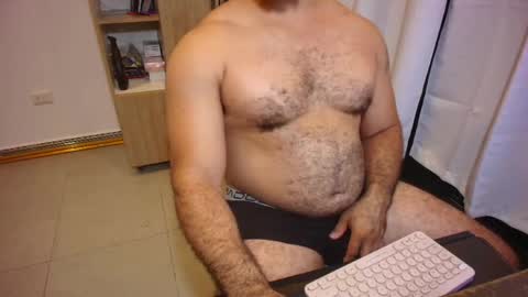 max_love25 online show from 17, 4, 2026