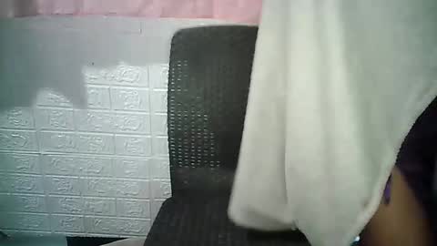 Snapshot of max_lovely123 chatting on 19, 5, 2026 max_lovely123 online show from 19, 5, 2026