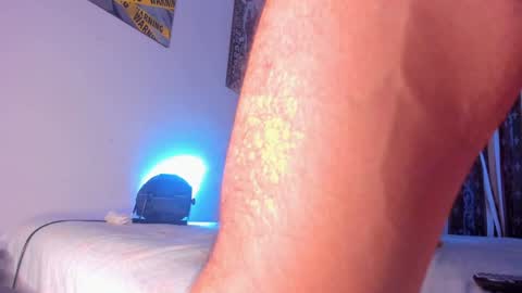 Snapshot of max_val chatting on 4, 1, 2025 Max online show from 4, 1, 2025